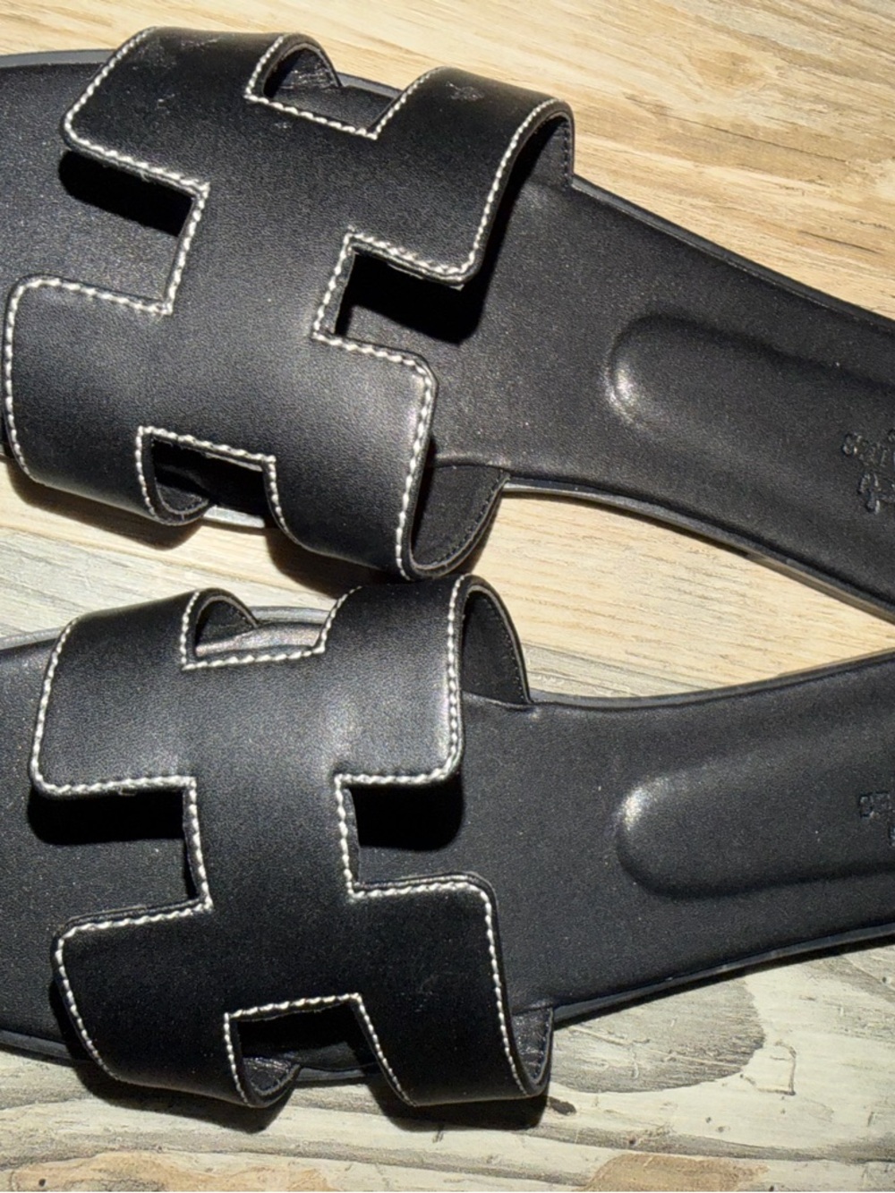 Black Womens Slide Sandals - Classic Leather Look